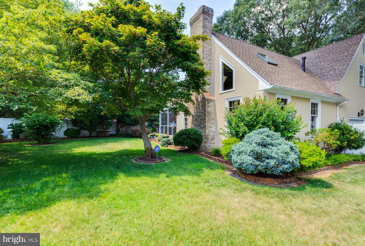 620 Ridge Road Salisbury, MD 21801 - Photo 49 of 53 In Ground Irrigation Keeps the Lawn Lush