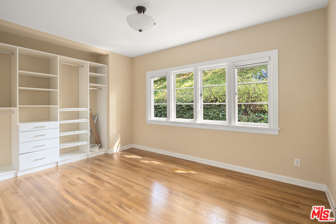 35 Haldeman Road Santa Monica, CA 90402 - Photo 14 of 18