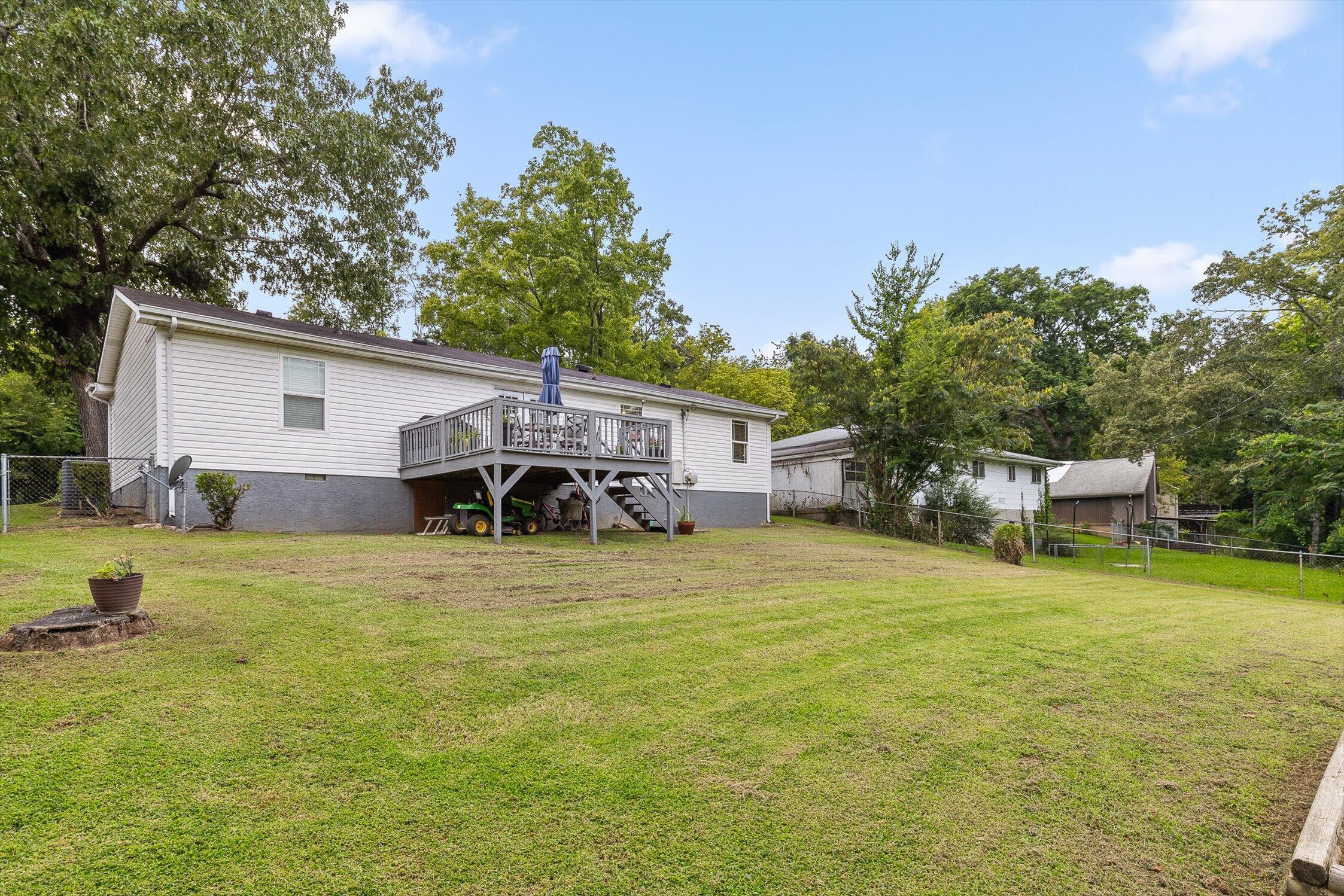 1237 Cranbrook Drive Hixson, TN 37343 - Photo 31 of 42 1237 Cranbrook Drive