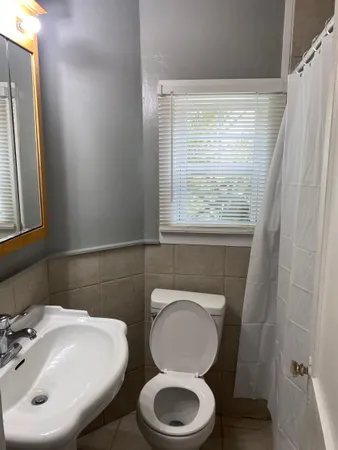 $1,050 | 1241 North Adams Street, Tallahassee, FL 32303