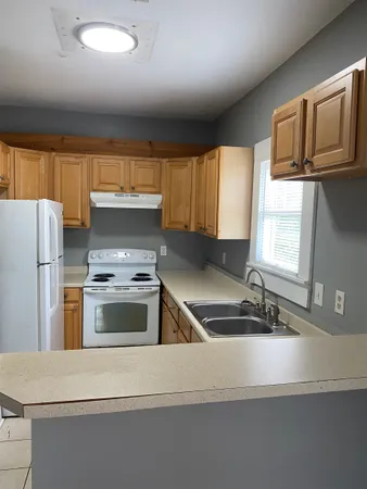 $1,050 | 1241 North Adams Street, Tallahassee, FL 32303