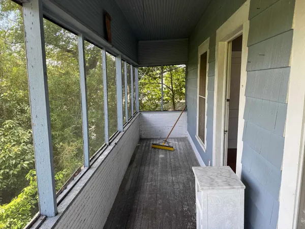 $1,050 | 1241 North Adams Street, Tallahassee, FL 32303