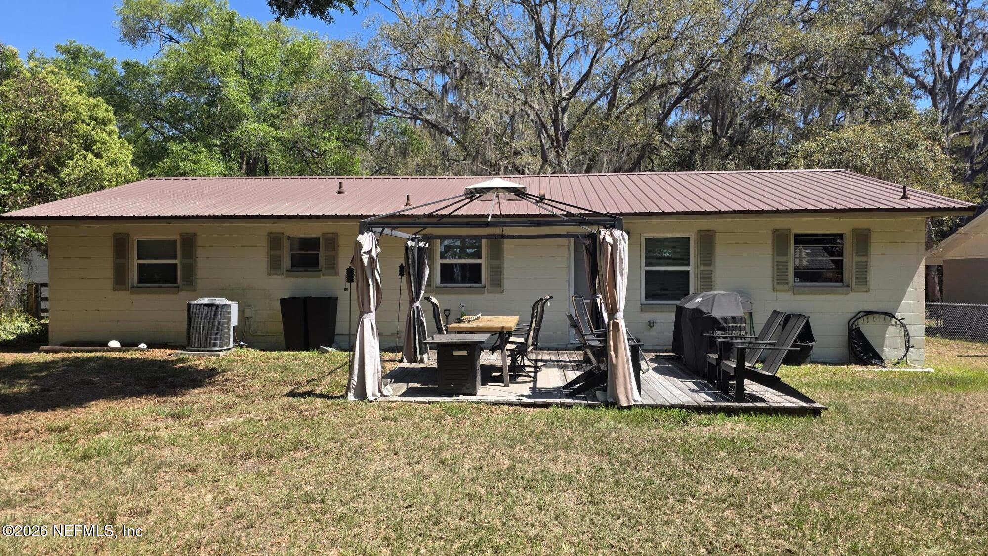 465 Nightingale Street Keystone Heights, FL 32656 - Photo 21 of 23 BACK OF HOME
