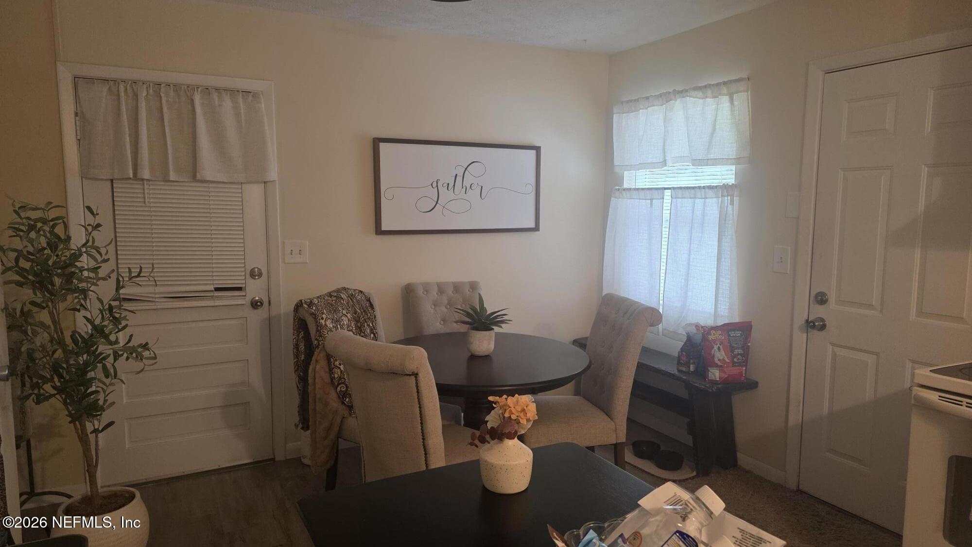 465 Nightingale Street Keystone Heights, FL 32656 - Photo 8 of 23 1 EAT IN KITCHEN