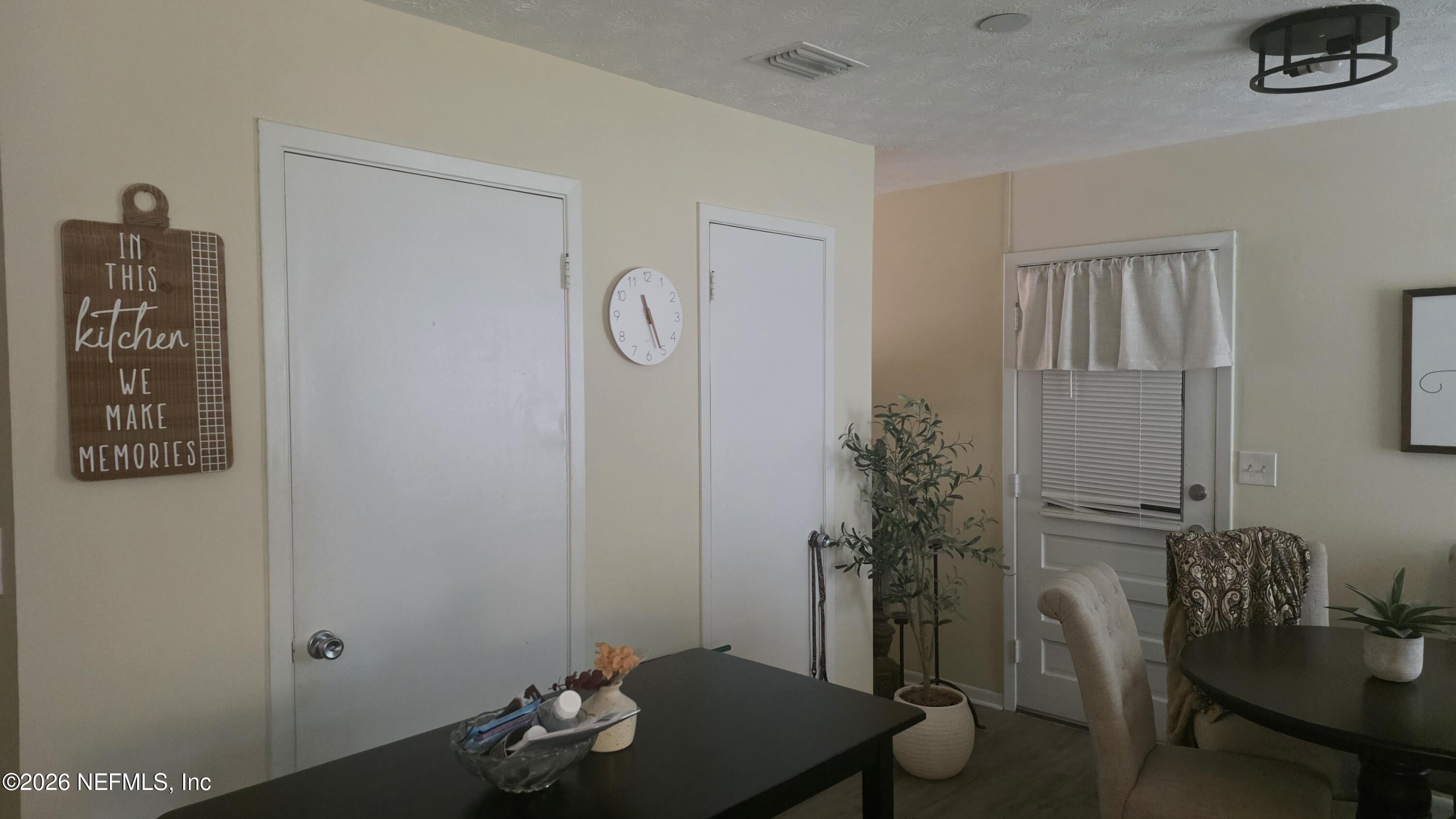 465 Nightingale Street Keystone Heights, FL 32656 - Photo 9 of 23 2 Eat in Kitchen