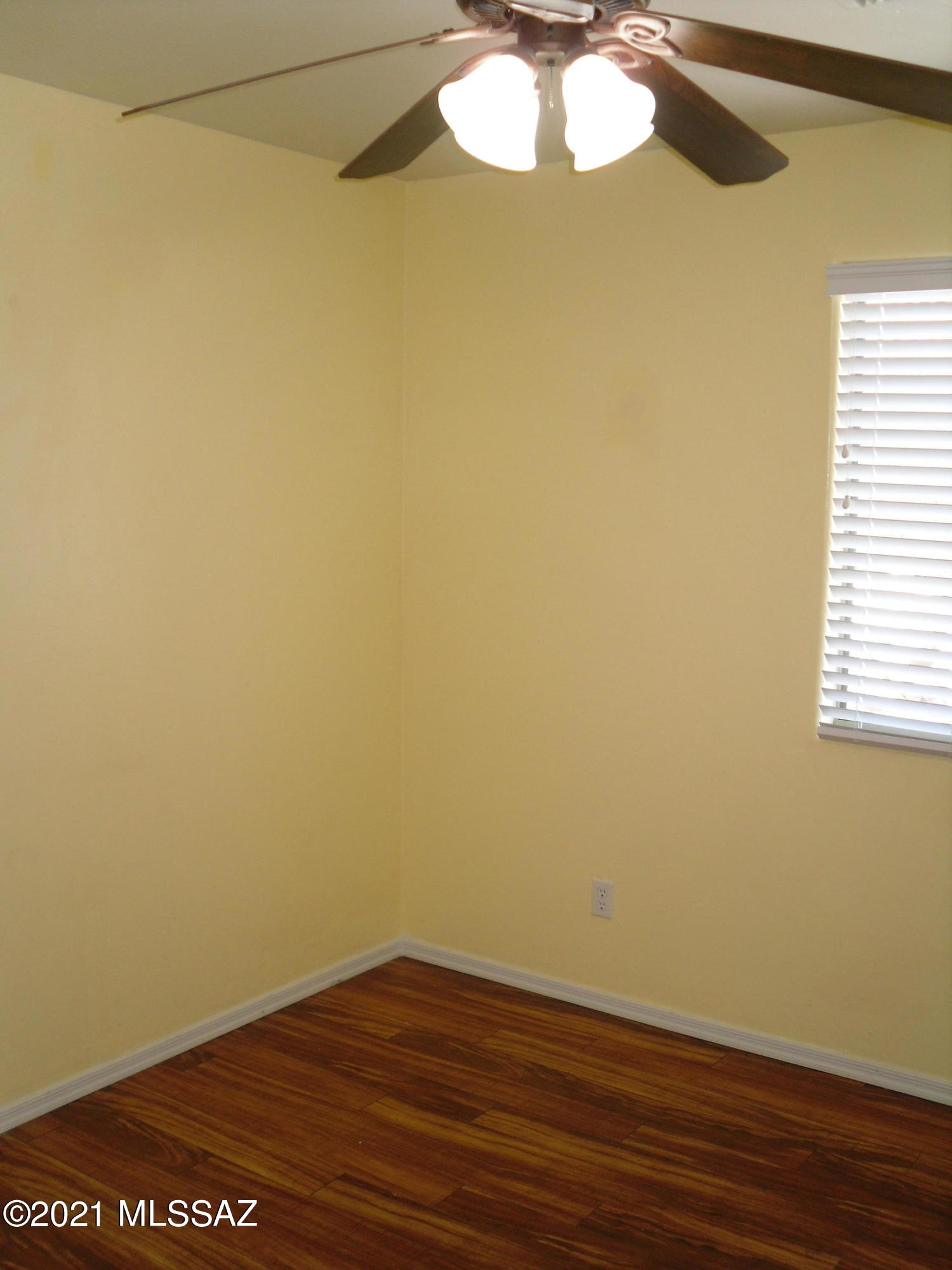 3627 South Desert Promenade Road Tucson, AZ 85735 - Photo 11 of 21 2nd bedroom