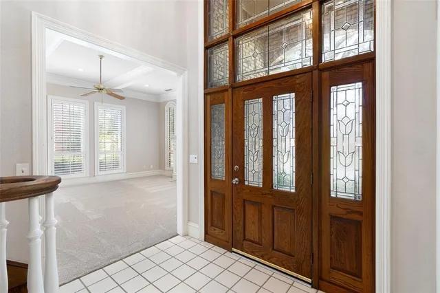 a view of an entryway