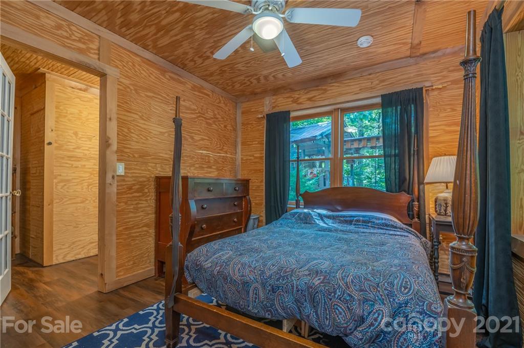 318 Springbrook Drive Tryon, NC 28782 - Photo 22 of 47 Gallery Image 22