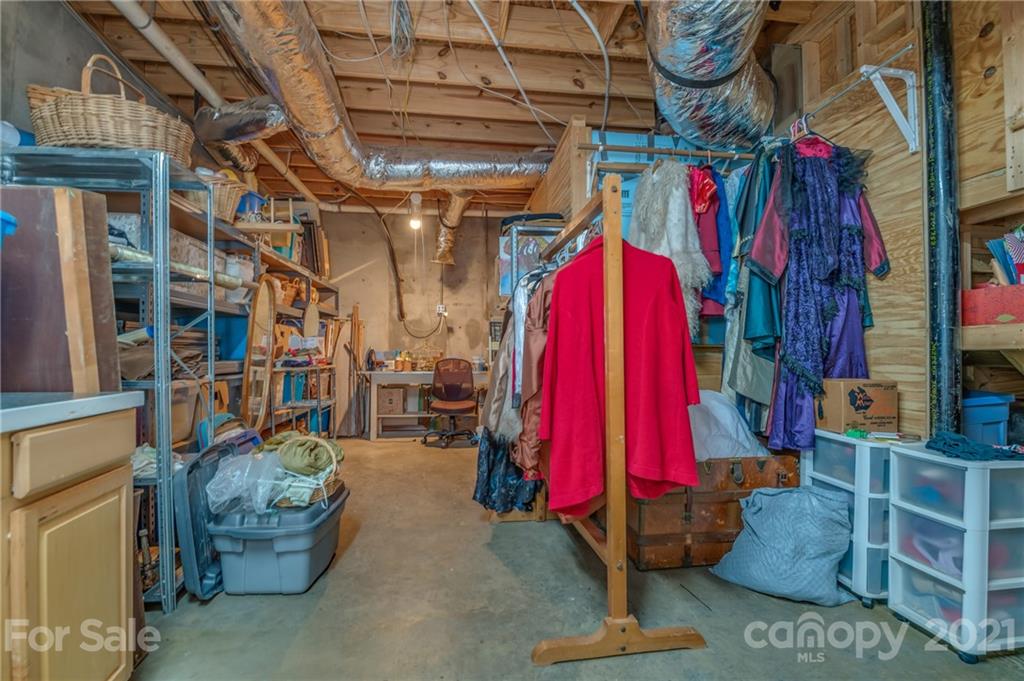 318 Springbrook Drive Tryon, NC 28782 - Photo 25 of 47 Gallery Image 25