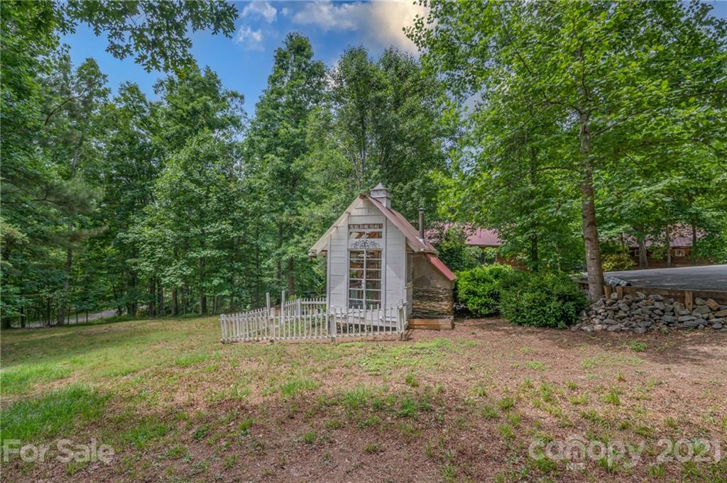 318 Springbrook Drive Tryon, NC 28782 - Photo 27 of 47 Gallery Image 27