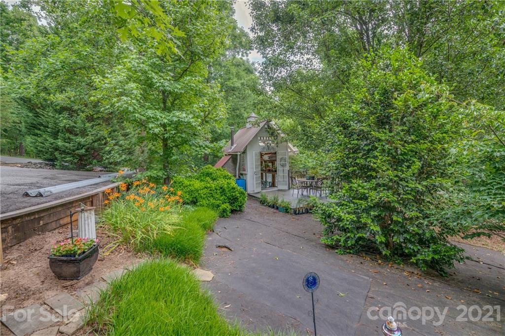 318 Springbrook Drive Tryon, NC 28782 - Photo 32 of 47 Gallery Image 32