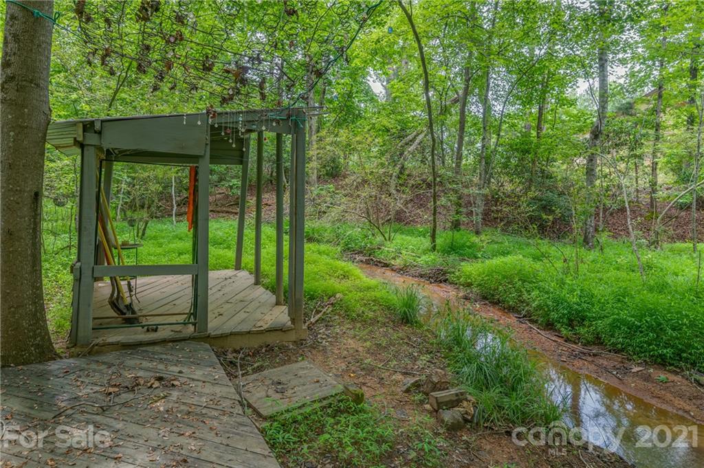 318 Springbrook Drive Tryon, NC 28782 - Photo 43 of 47 Gallery Image 43