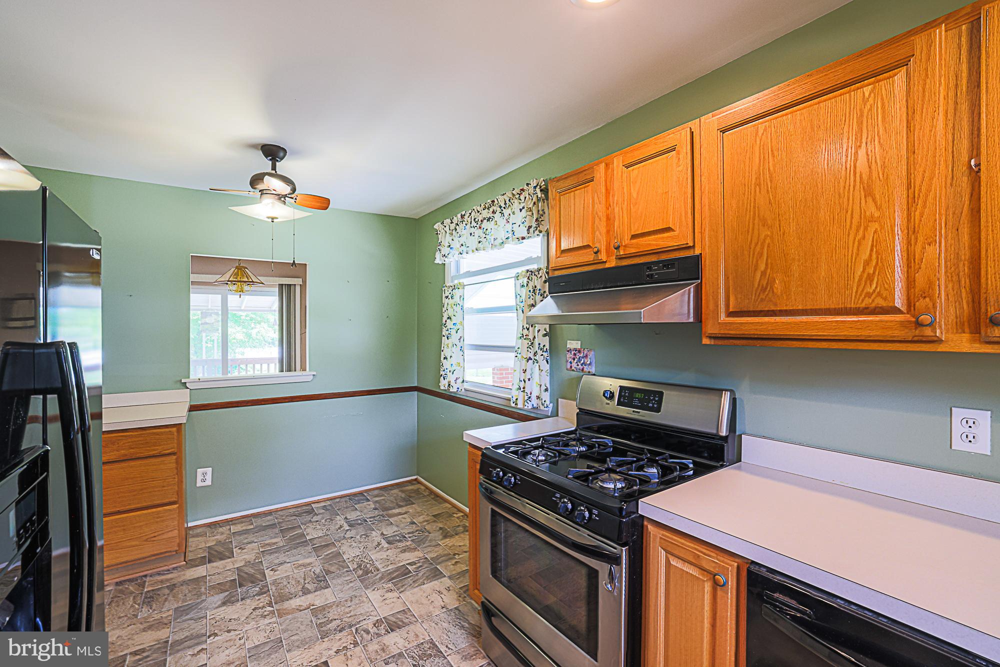 9106 Sandra Park Road Perry Hall, MD 21128 - Photo 17 of 53