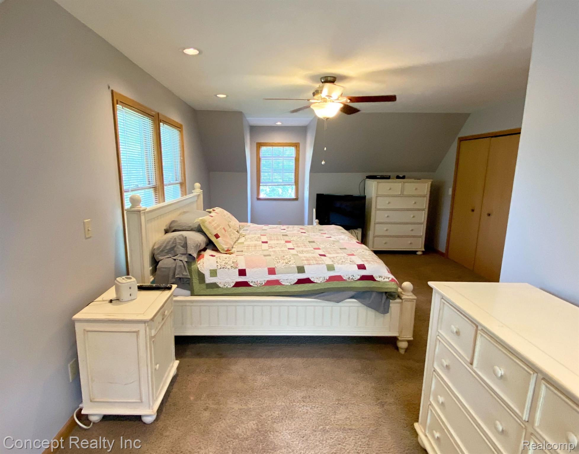 8533 Rucker Road Grosse Ile, MI 48138 - Photo 28 of 38 Gallery Image 28