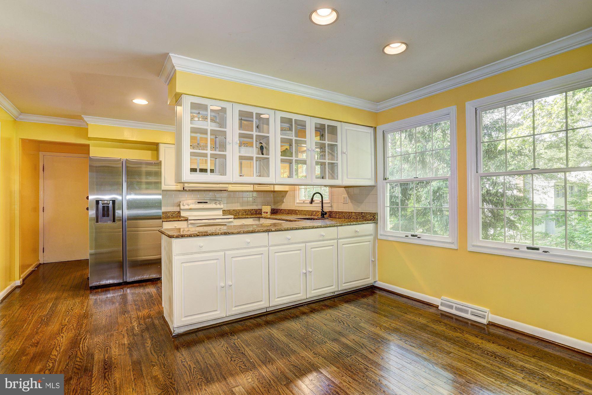 6044 Stevens Forest Road Columbia, MD 21045 - Photo 7 of 37 Kitchen