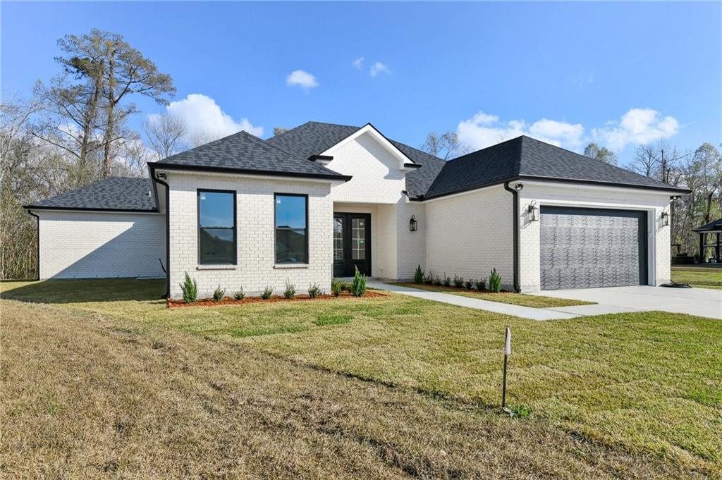 2211 Harrier Place Marrero, LA 70072 - Photo 3 of 28