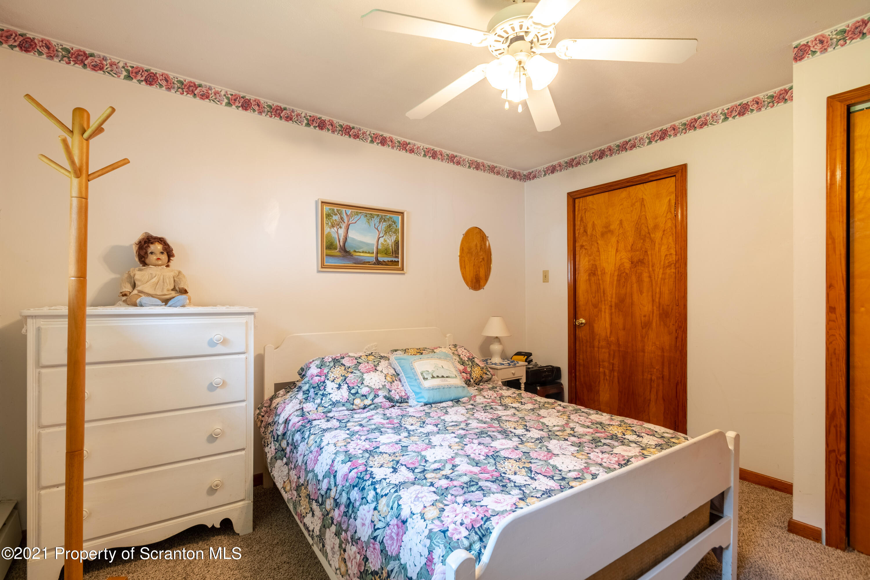 43 Peaceful Valley Road Clarks Summit, PA 18411 - Photo 25 of 38 Gallery Image 25