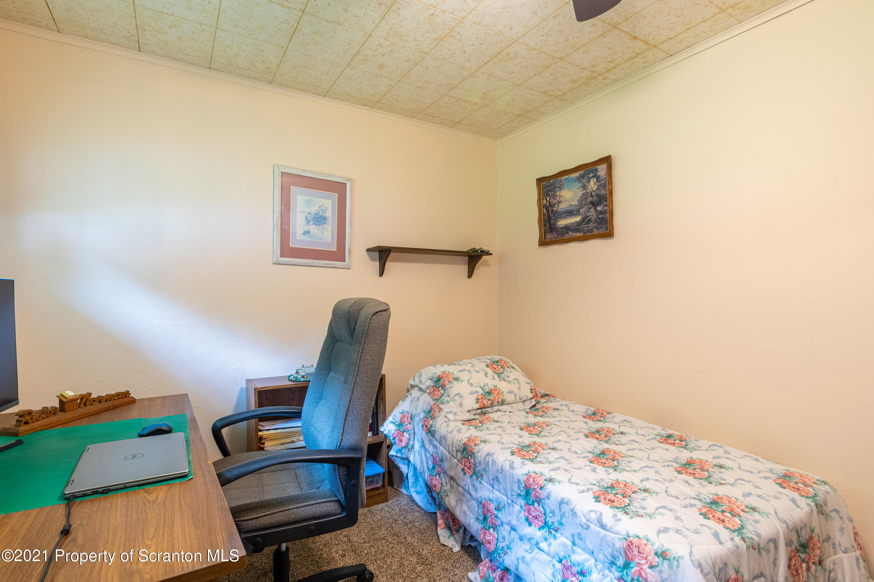43 Peaceful Valley Road Clarks Summit, PA 18411 - Photo 30 of 38 Gallery Image 30