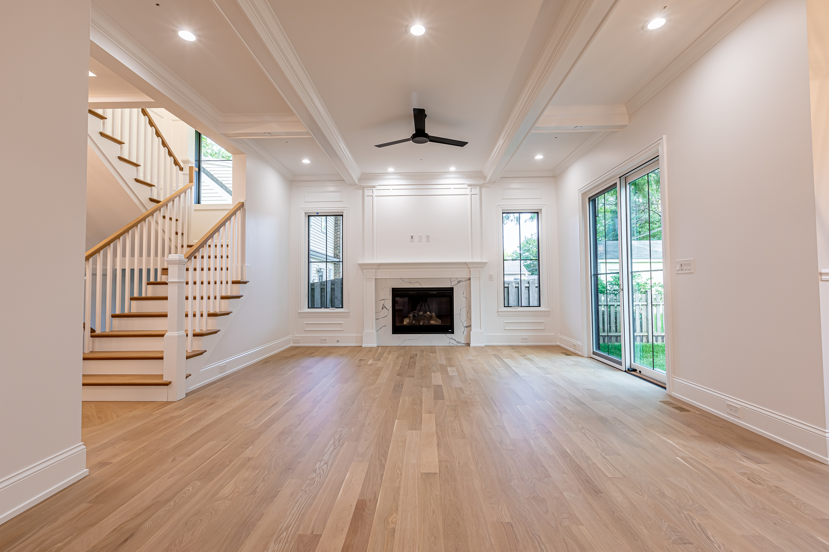 2228 Illinois Road Northbrook, IL 60062 - Photo 4 of 11