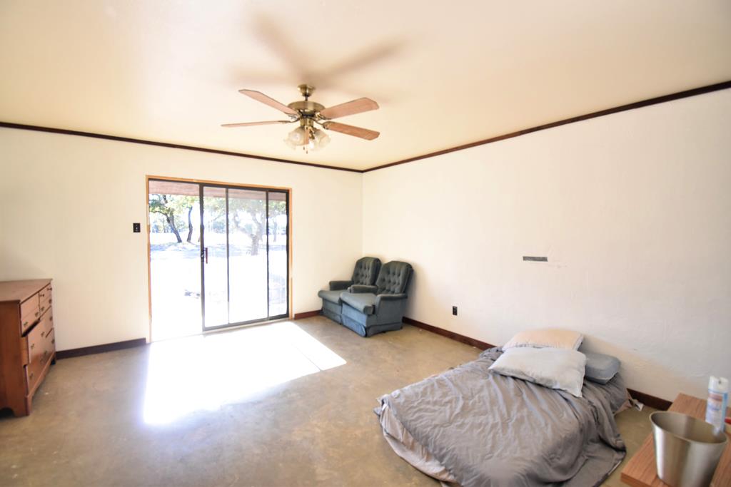 11200 Lazy H Road Mason, TX 76856 - Photo 11 of 44 Gallery Image 11
