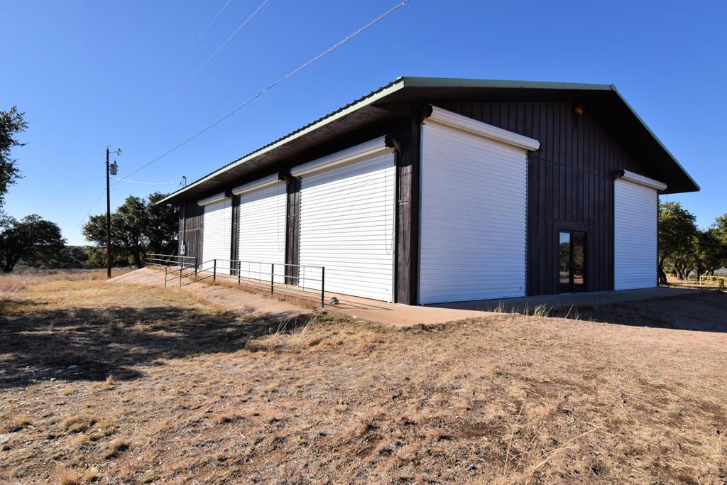 11200 Lazy H Road Mason, TX 76856 - Photo 17 of 44 Gallery Image 17