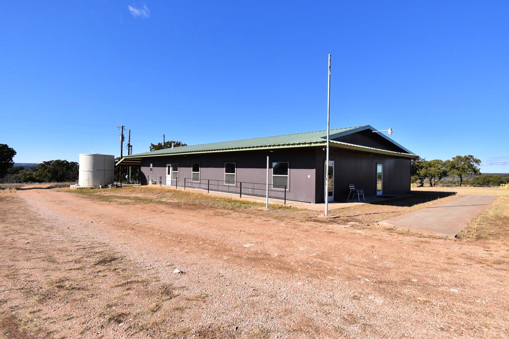 11200 Lazy H Road Mason, TX 76856 - Photo 7 of 44 Gallery Image 7