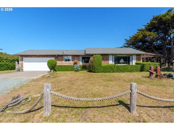 $515,000 | 865 Newport Avenue Southwest, Bandon, OR 97411