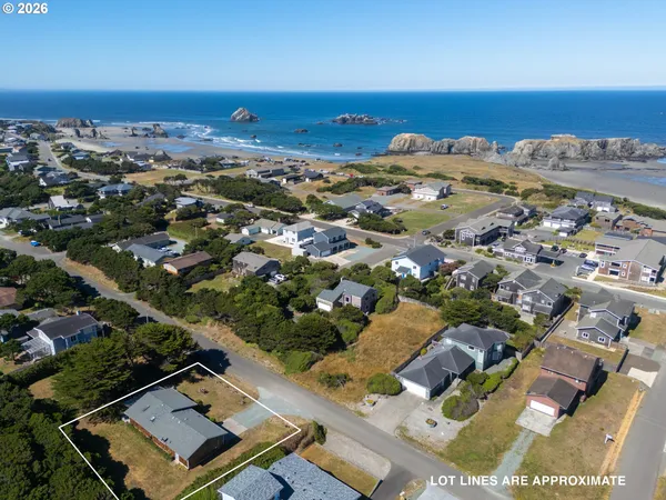 $515,000 | 865 Newport Avenue Southwest, Bandon, OR 97411