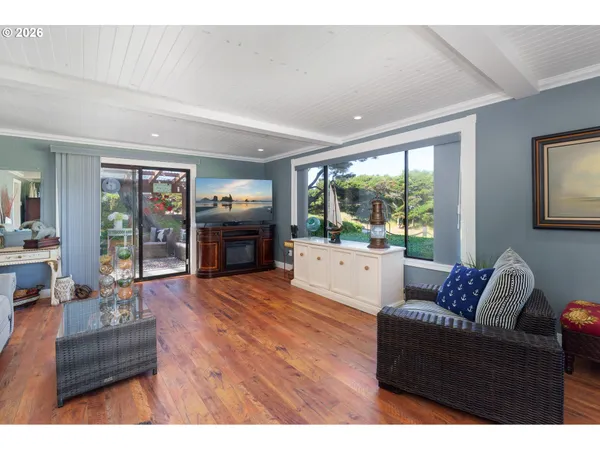 $515,000 | 865 Newport Avenue Southwest, Bandon, OR 97411