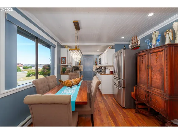 $515,000 | 865 Newport Avenue Southwest, Bandon, OR 97411