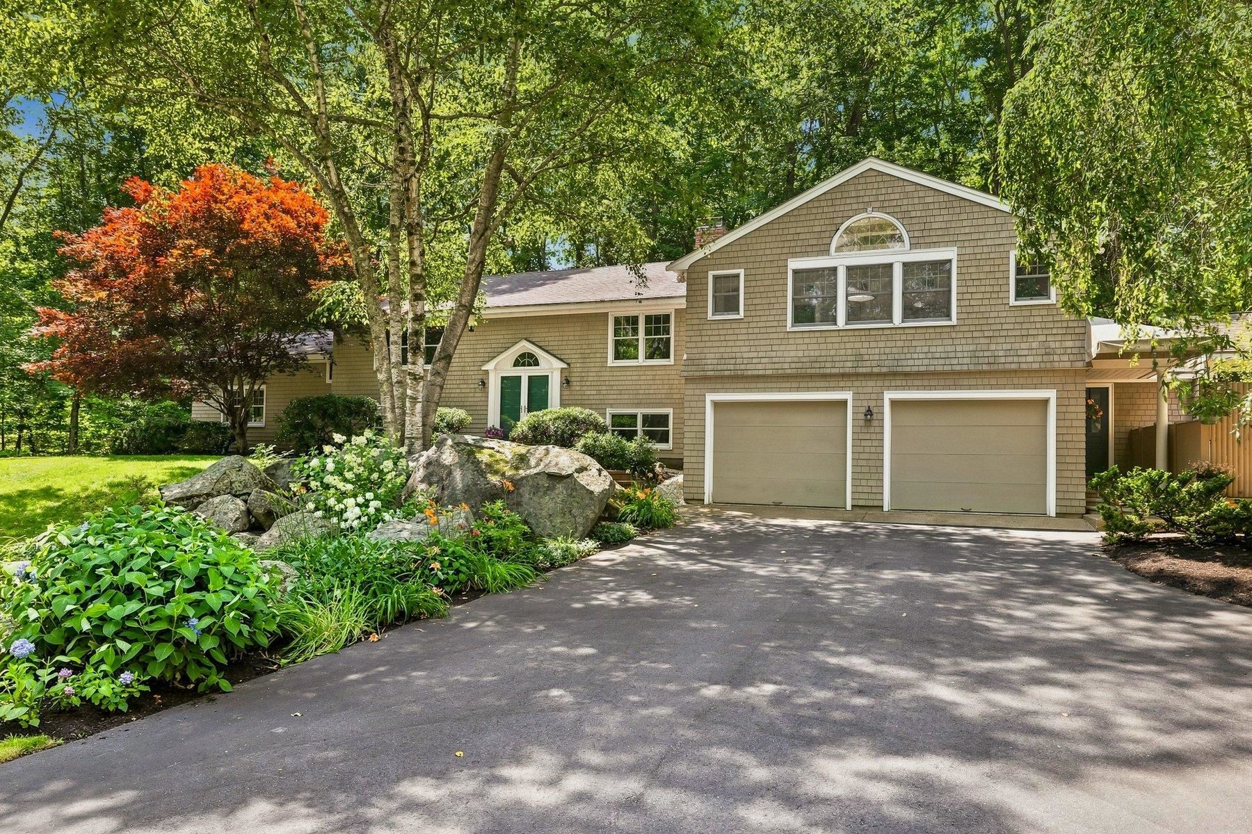 6 Millstream Drive Exeter, NH 03833 - Photo 2 of 55