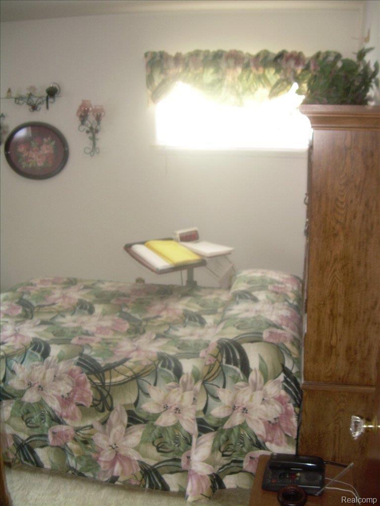 26541 Marshall Street Inkster, MI 48141 - Photo 11 of 25 Master Bedrm