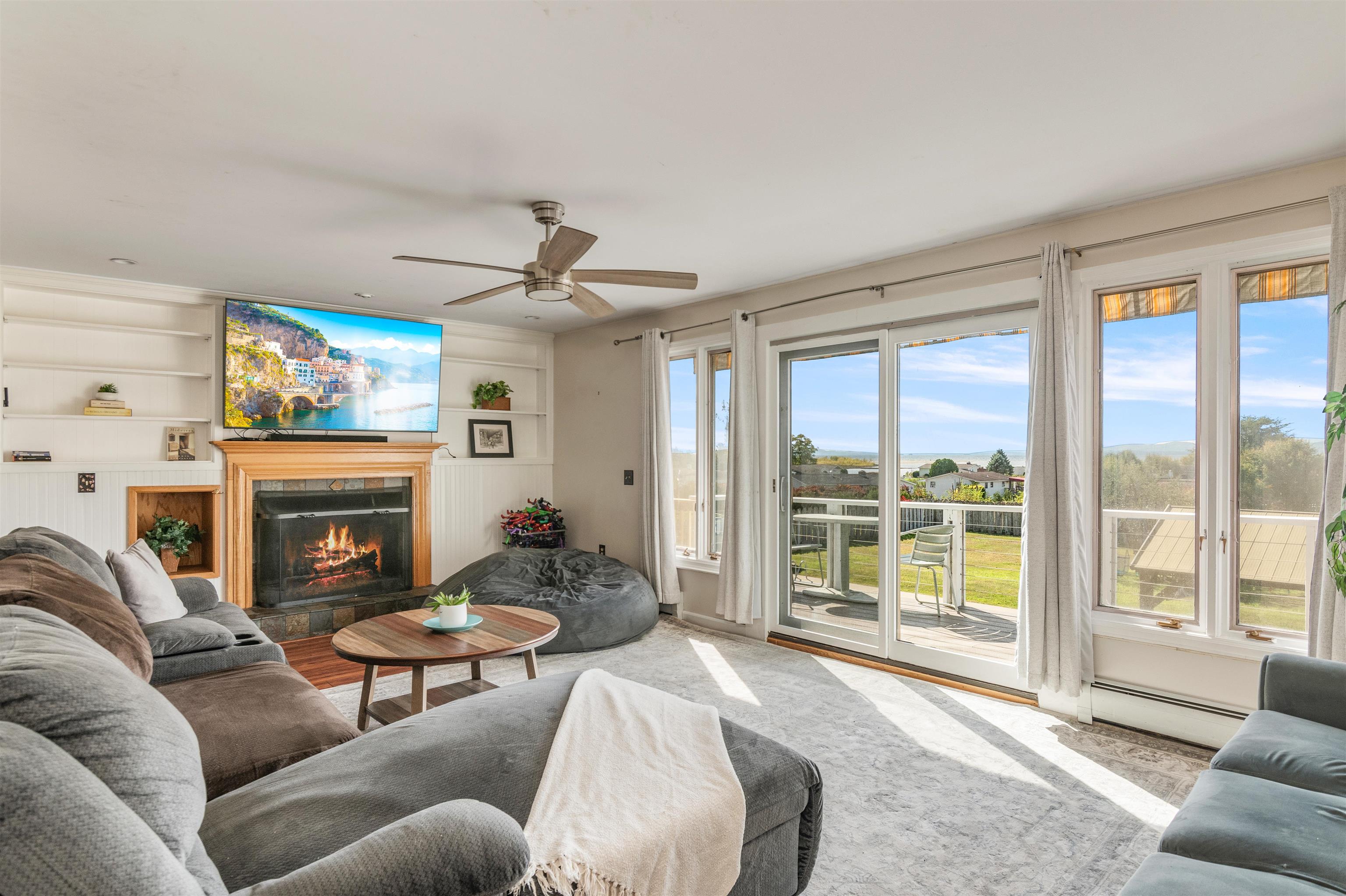 194 Biscayne Heights Colchester, VT 05446 - Photo 2 of 58