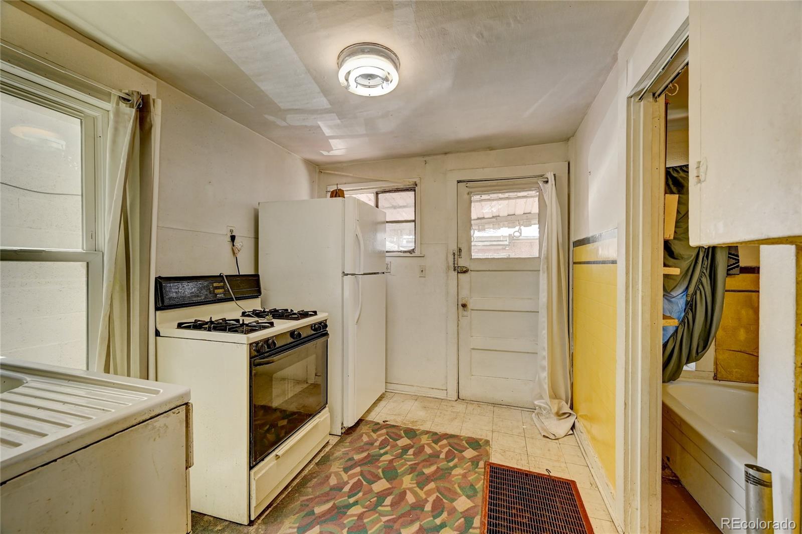 237 Inca Street Denver, CO 80223 - Photo 11 of 17