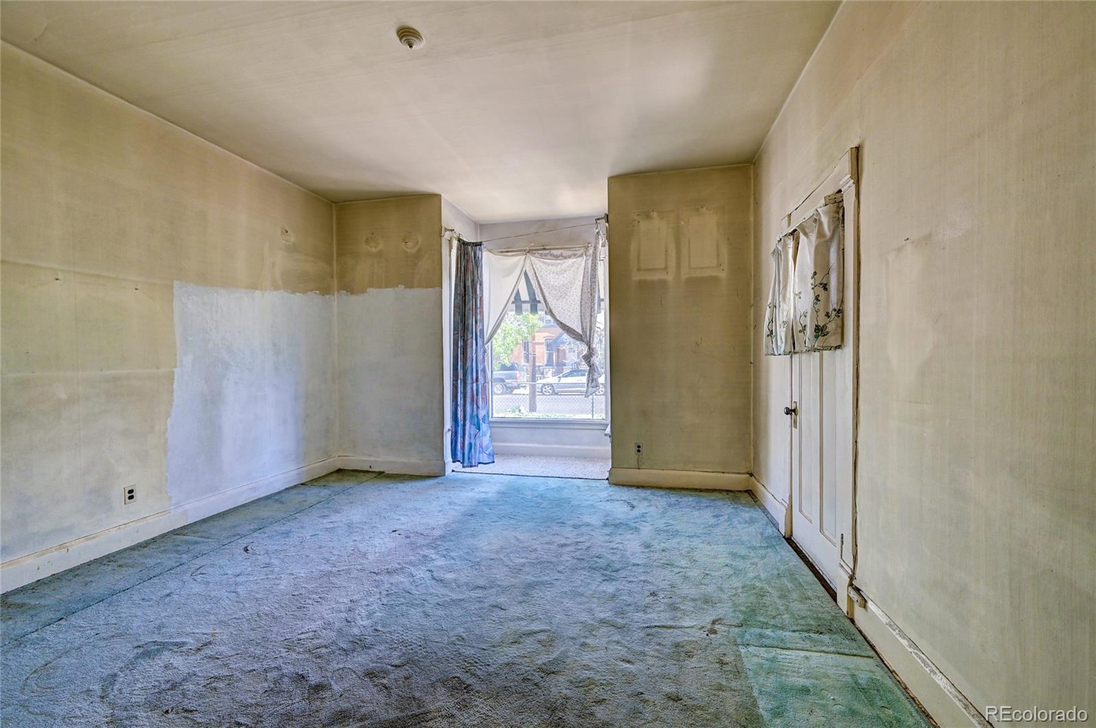 237 Inca Street Denver, CO 80223 - Photo 5 of 17