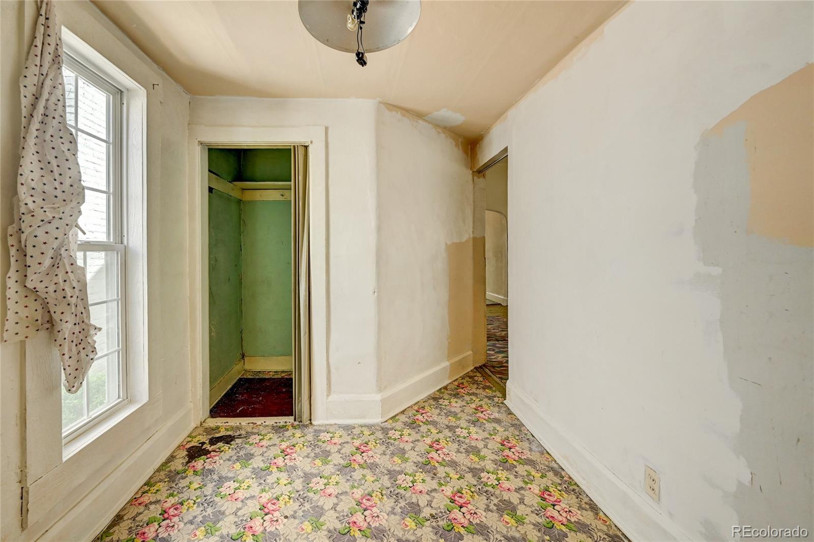 237 Inca Street Denver, CO 80223 - Photo 10 of 17