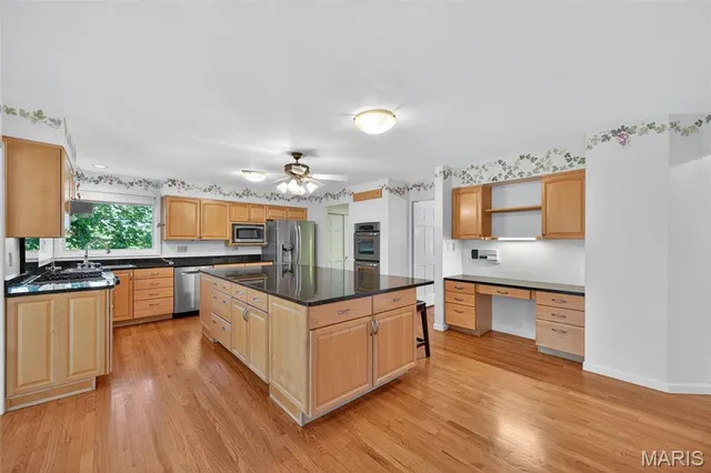 $689,900 | 605 Aspen Ridge Court, Chesterfield, MO 63017