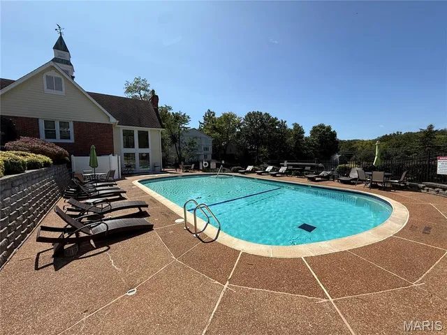 $689,900 | 605 Aspen Ridge Court, Chesterfield, MO 63017