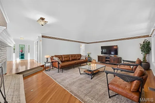 $689,900 | 605 Aspen Ridge Court, Chesterfield, MO 63017