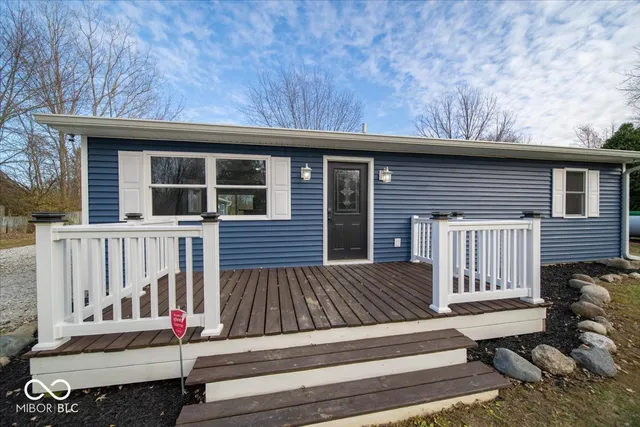 $245,000 | 9292 South Tomahawk Trail, Markleville, IN 46056