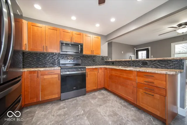 $245,000 | 9292 South Tomahawk Trail, Markleville, IN 46056