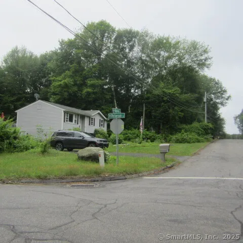 $250,000 | 12 Petersson Circle, Stafford, CT 06076