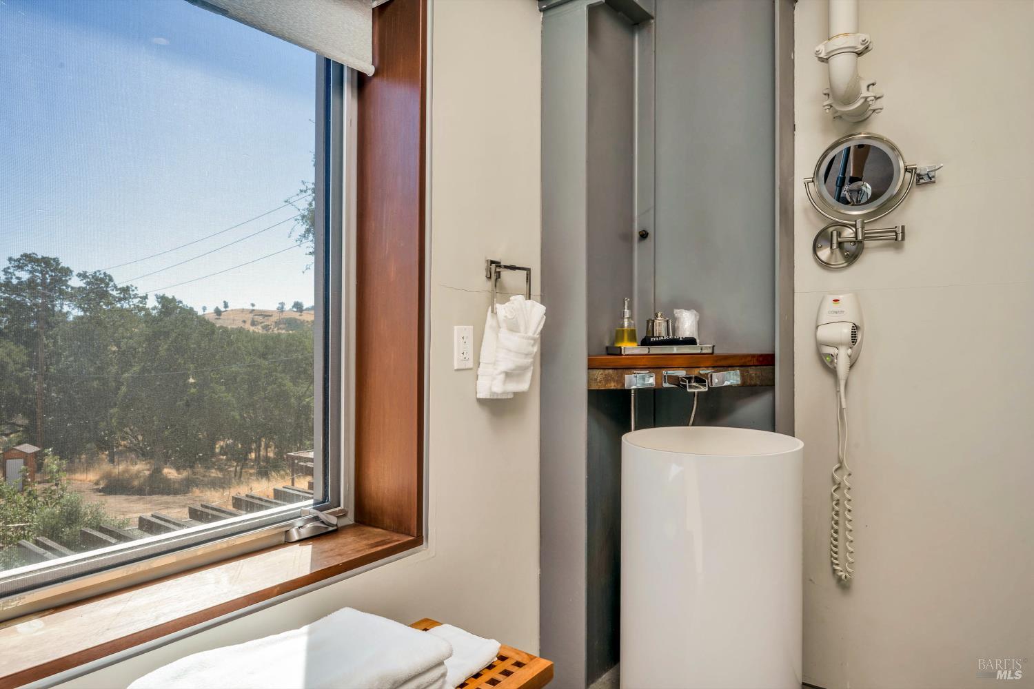 500 Old Long Valley Road Clearlake Oaks, CA 95423 - Photo 15 of 83