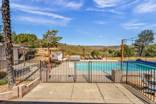 $7,500,000 | 500 Old Long Valley Road, Clearlake Oaks, CA 95423