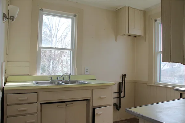 $524,900 | 14 George Street, Westerly, RI 02891