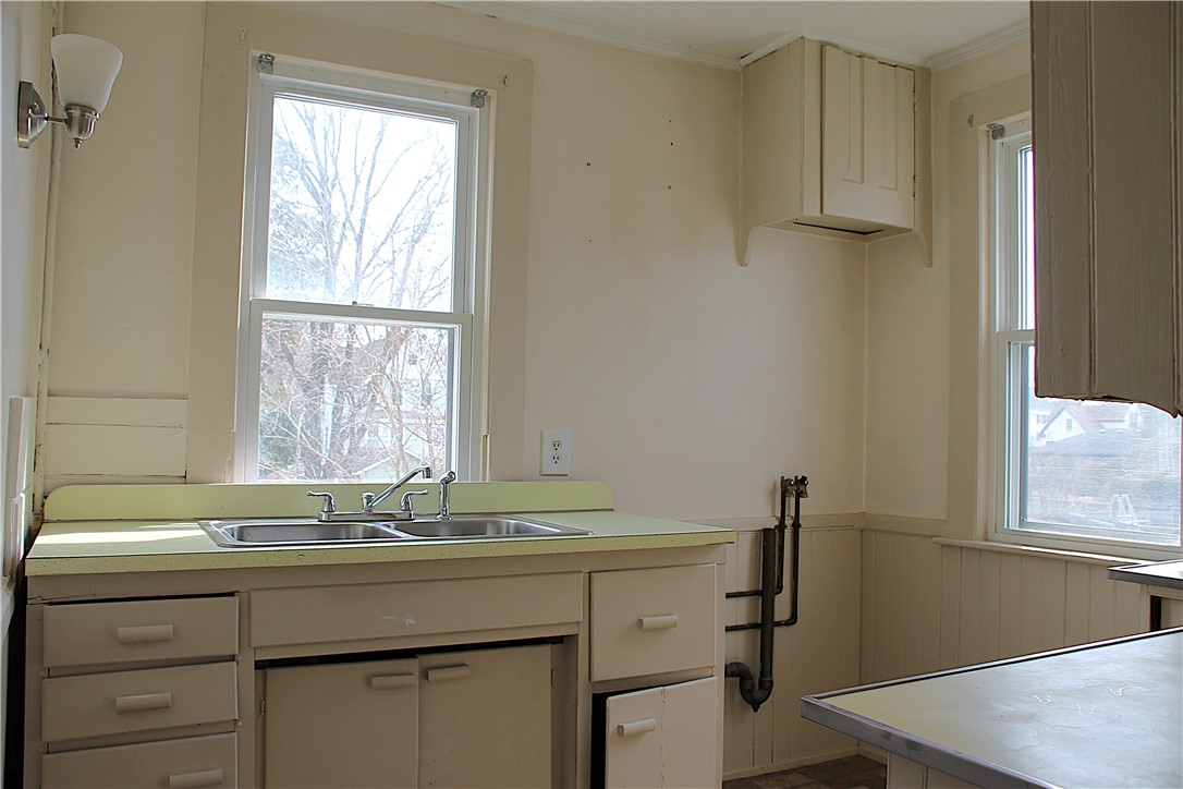 14 George Street Westerly, RI 02891 - Photo 14 of 27