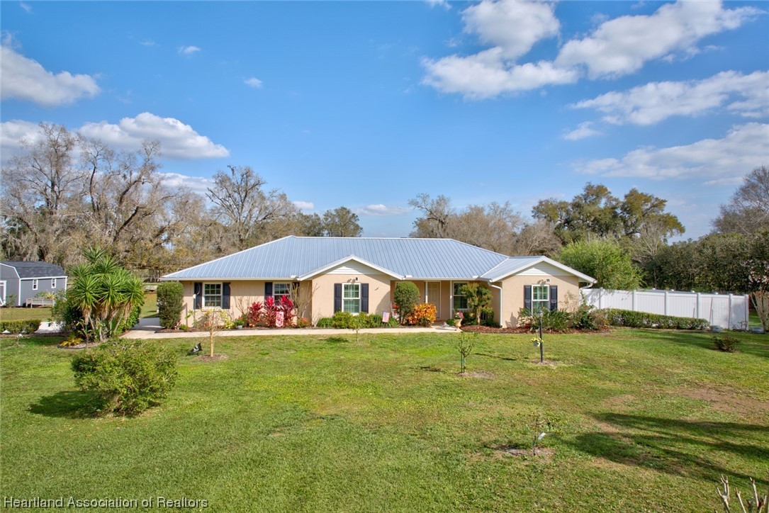 1375 Painter Road Wauchula, FL 33873 - Photo 3 of 37