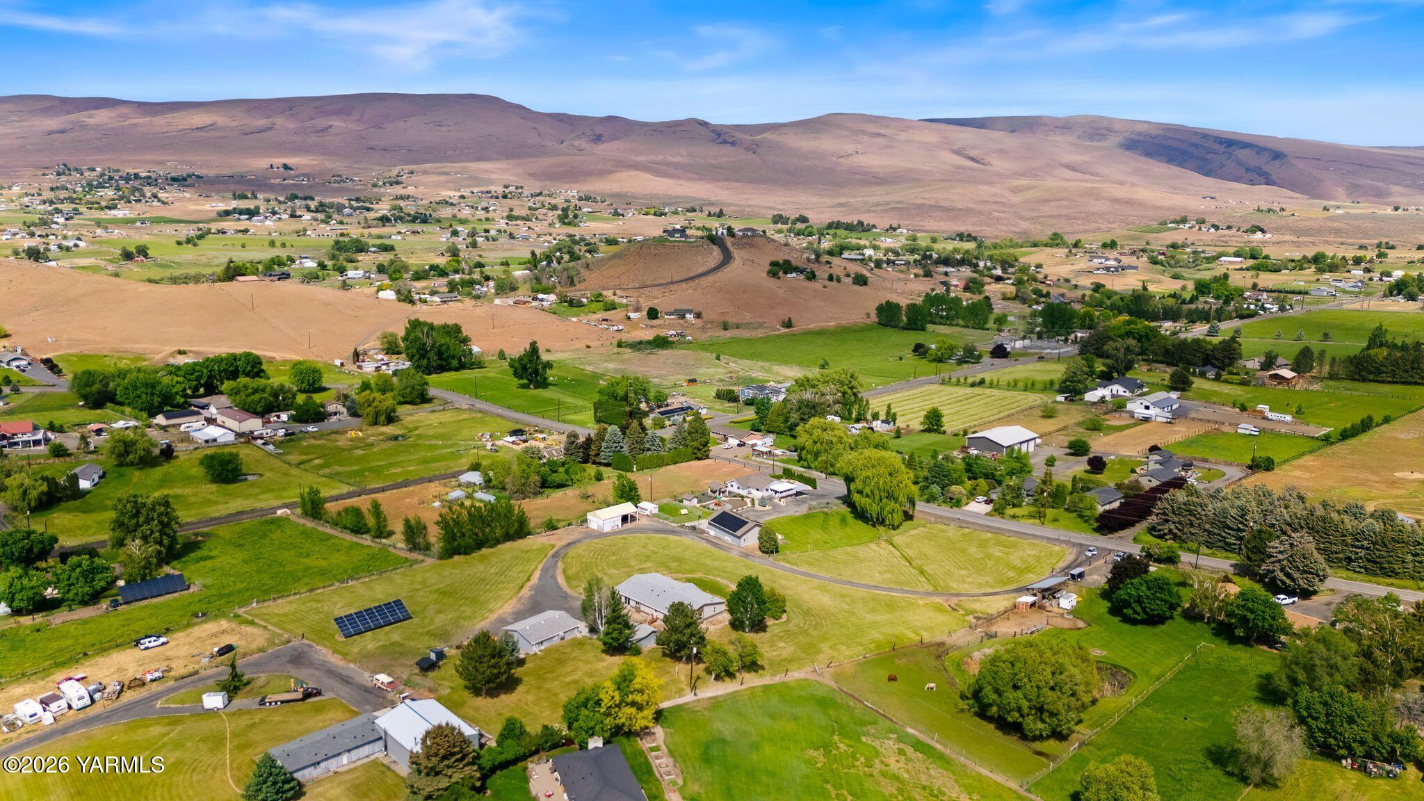 1490 Gore Road Selah, WA 98942 - Photo 36 of 40 mls_1490 Gore Rd Aerials-8