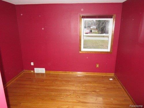 48149 Fuller Road New Baltimore, MI 48051 - Photo 5 of 12 IMG_7817.JPG