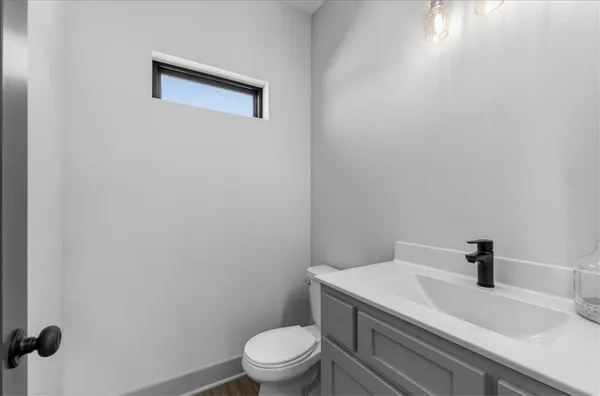 $399,950 | 1001 South River View Avenue South, Independence, MO 64056